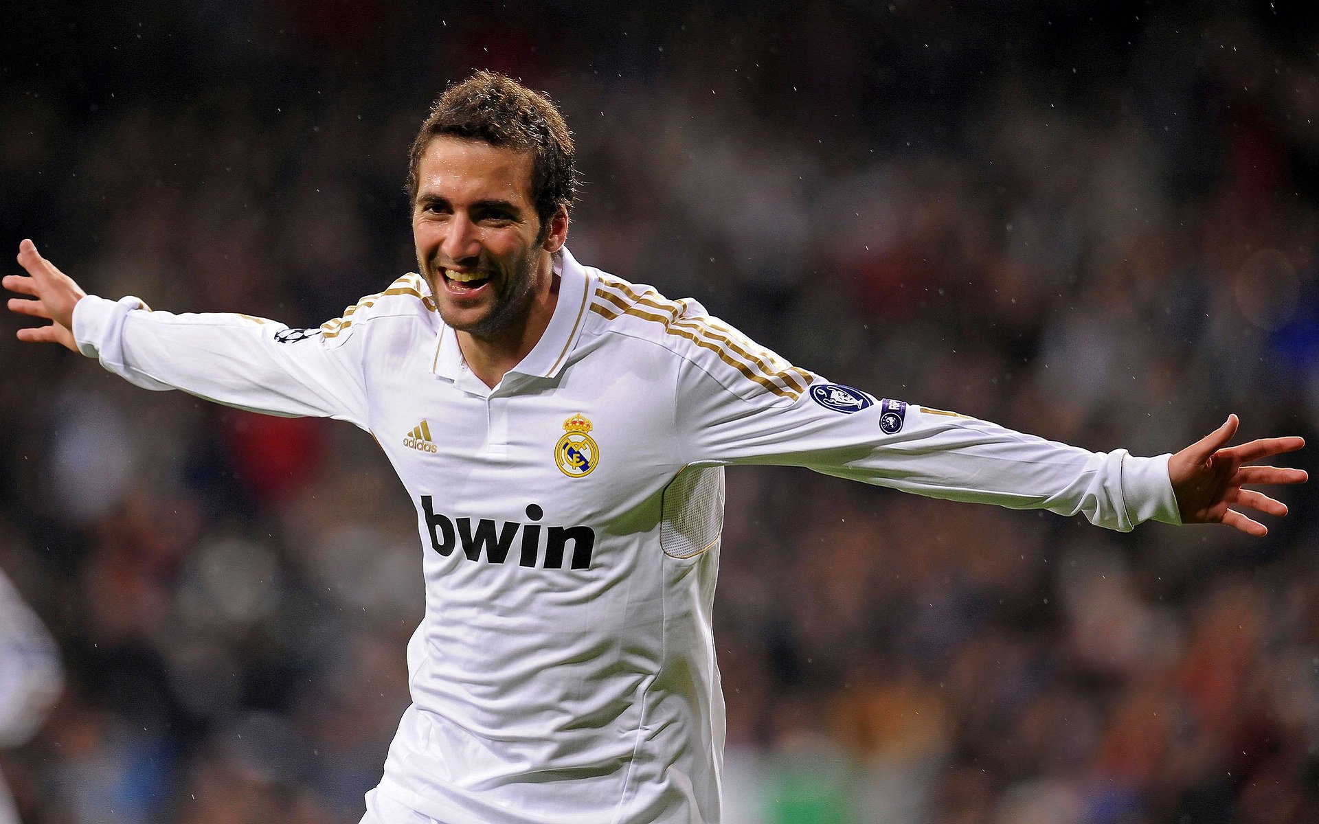 官宣：锡安左腿筋一级拉伤将缺席，锡安强不强